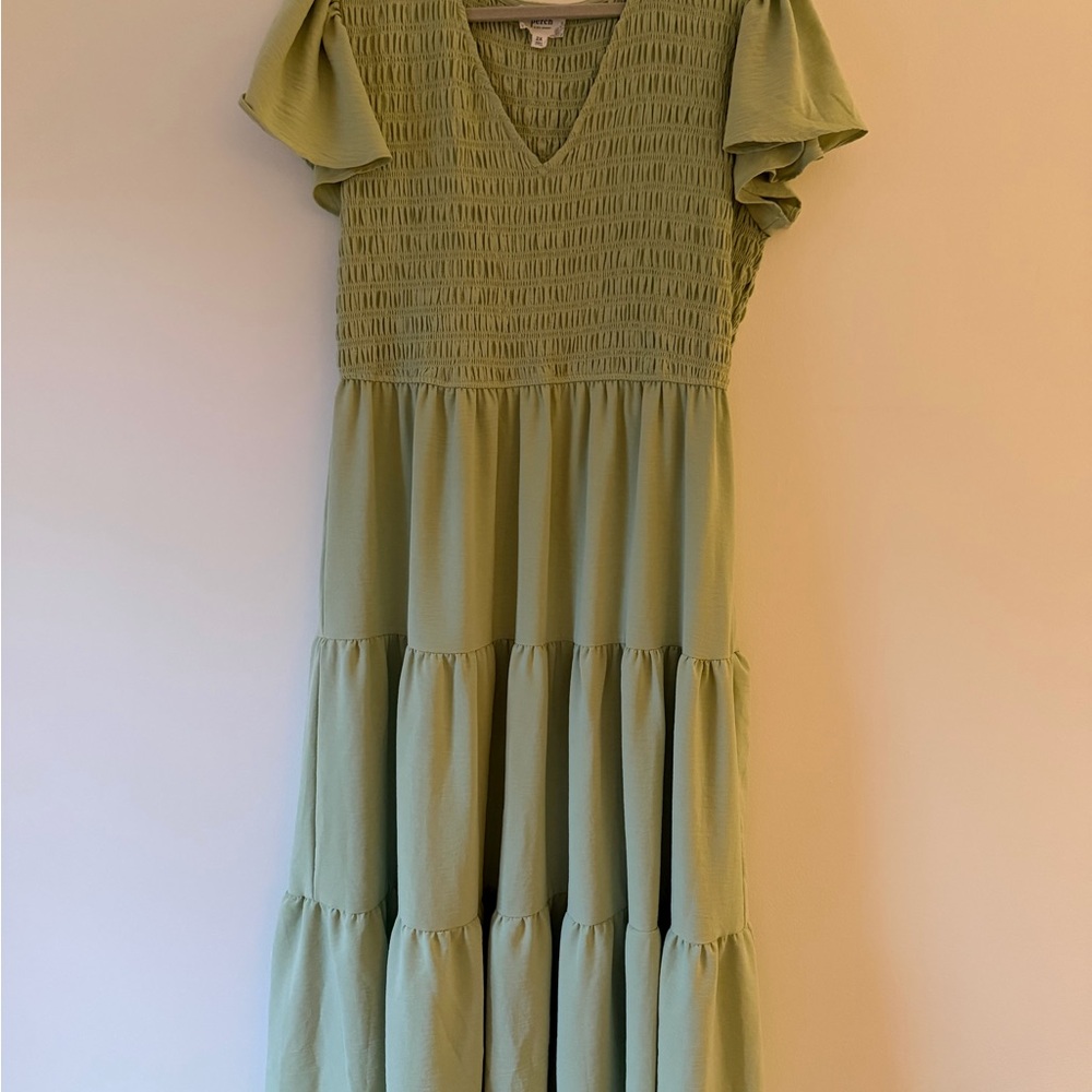 Elegant Green Maxi Dress